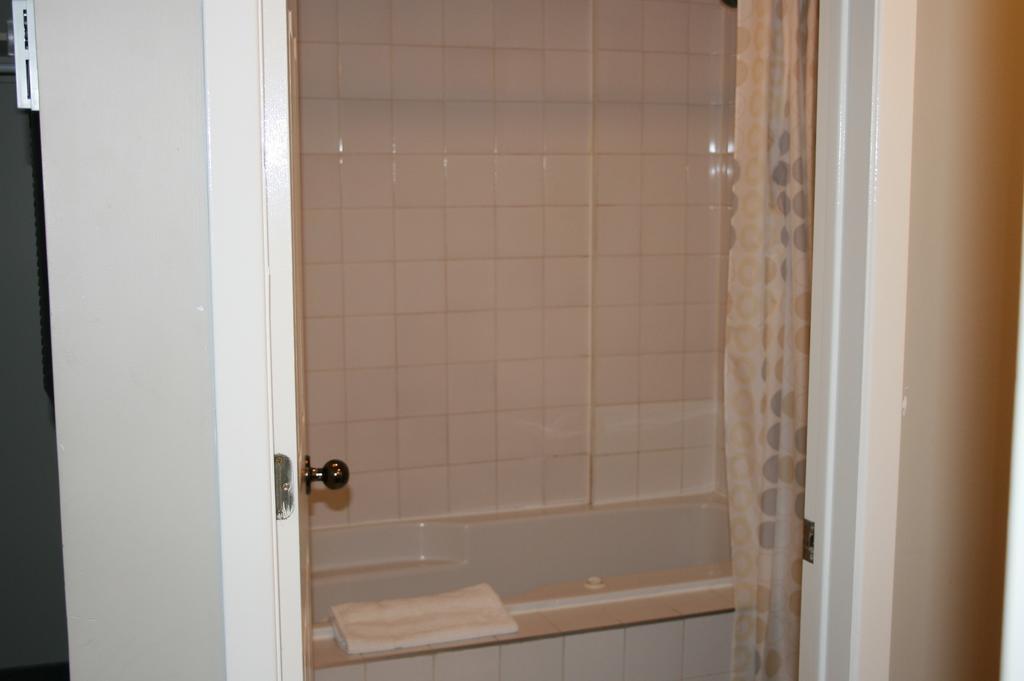 La Cuillere A Pot Hotel Saint-Donat-de-Montcalm Room photo