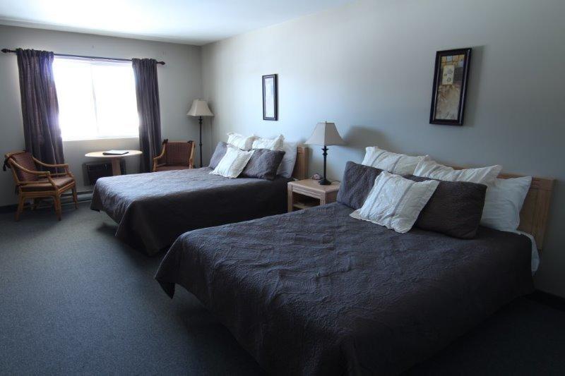 La Cuillere A Pot Hotel Saint-Donat-de-Montcalm Exterior photo